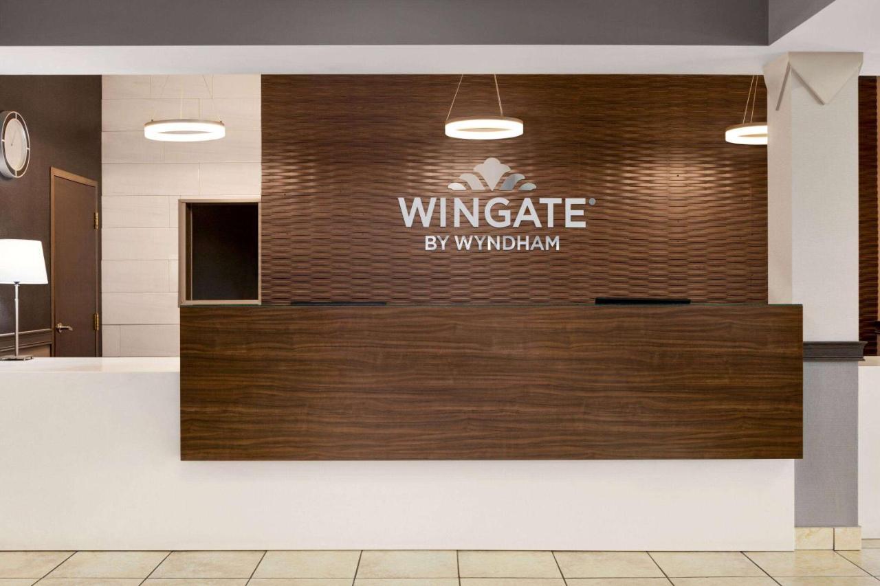 Wingate By Wyndham Lethbridge Hotel Kültér fotó