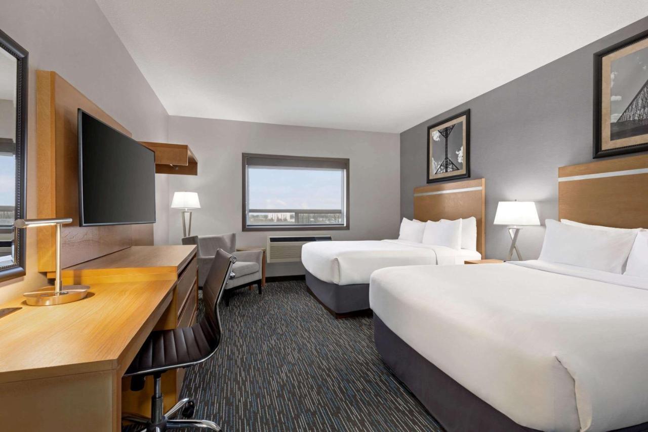 Wingate By Wyndham Lethbridge Hotel Kültér fotó