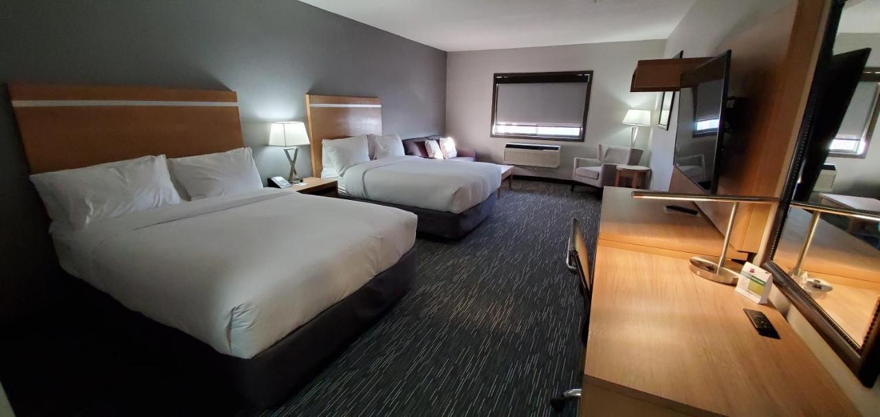 Wingate By Wyndham Lethbridge Hotel Kültér fotó
