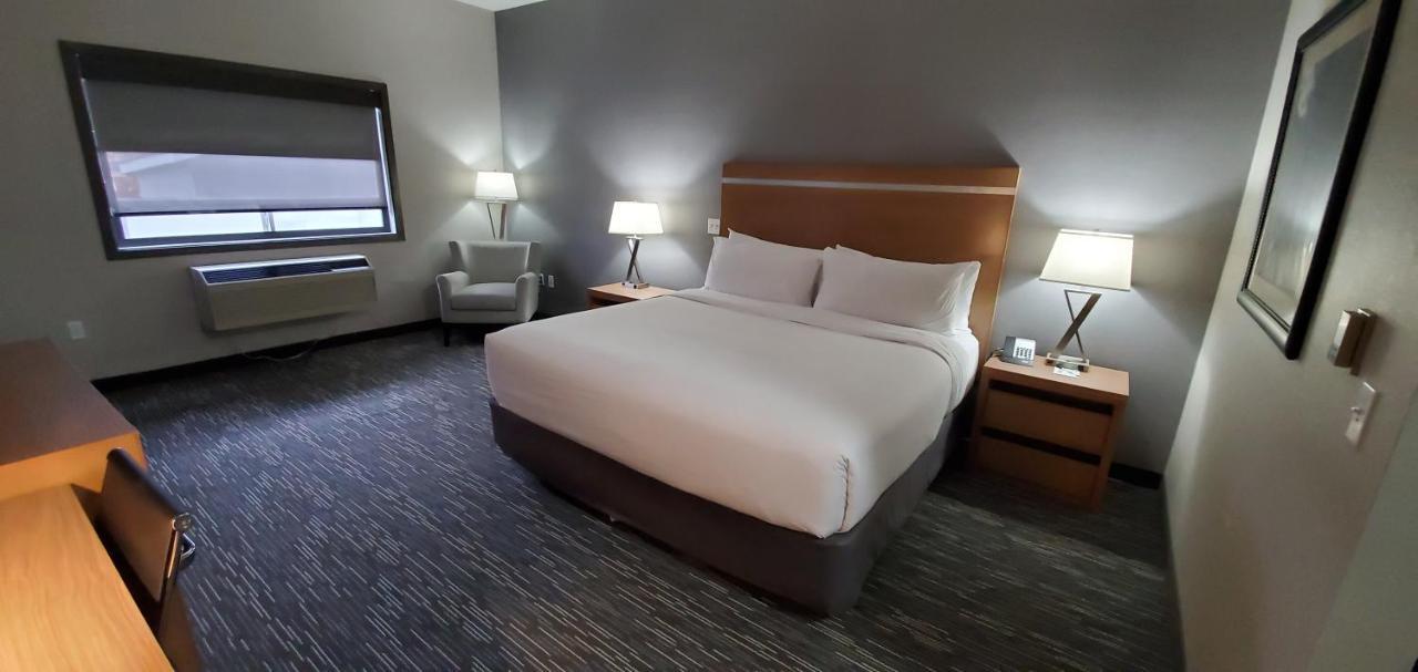 Wingate By Wyndham Lethbridge Hotel Kültér fotó